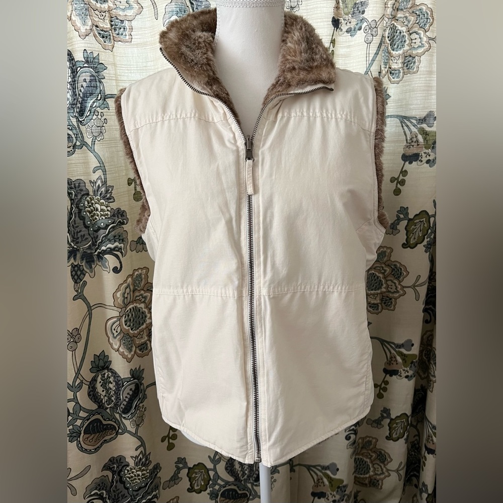 Charter Club Petite Faux Fur Reversible Vest Size L